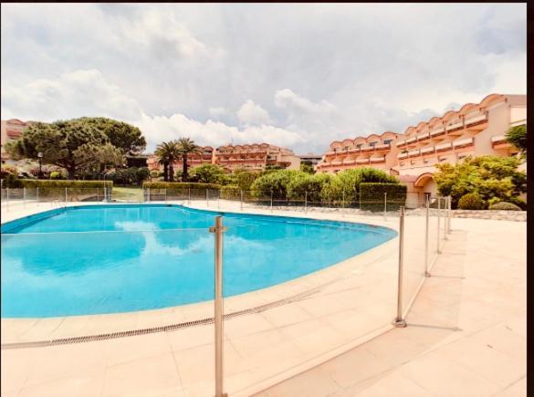 Antibes Secured Parc Velusine With Private Parking, Terrace, Pools And Tennis Courts. Exterior photo